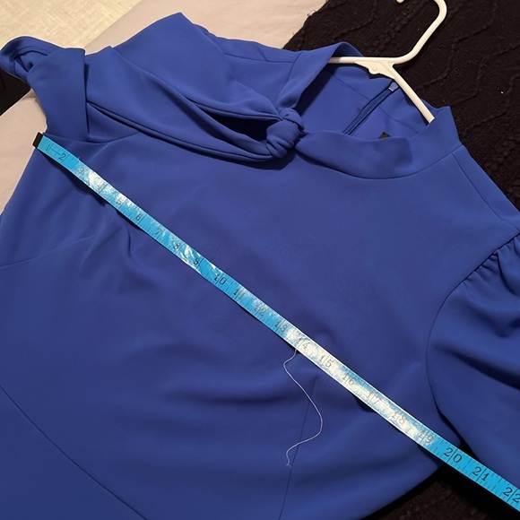 Ivy & Blue Neck Tie Short Sleeve Dress - Picture 11 of 13